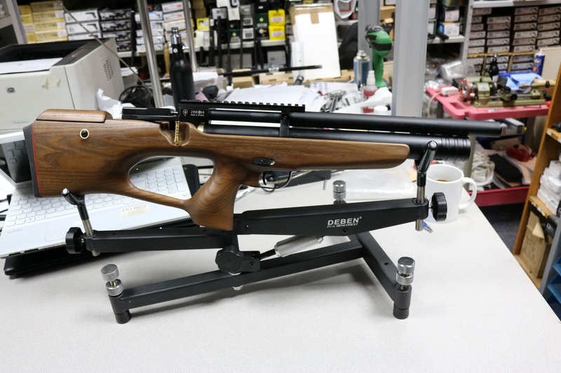 Zbroia 330/180 PCP Compact .22  Air Rifles