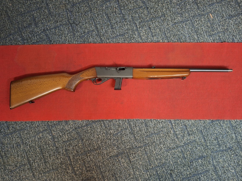 Anschutz MODEL 520/61 Semi-Auto .22  Rifles