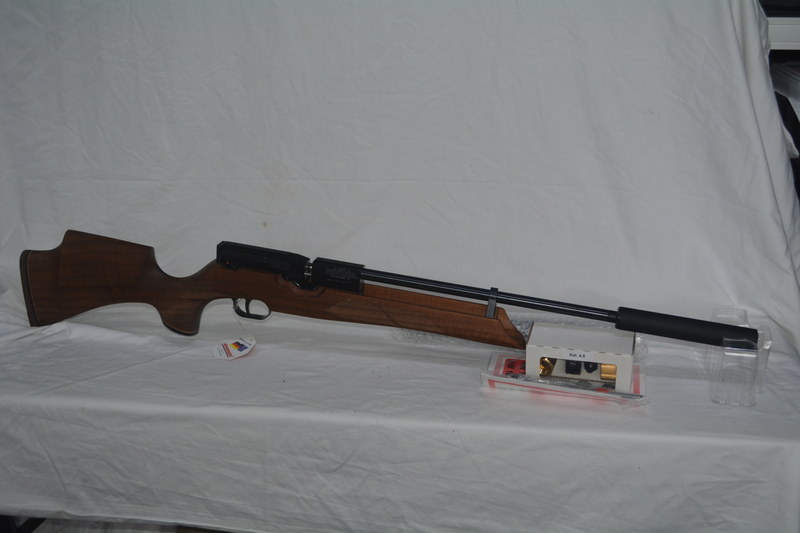 Weihrauch HW100 .177  Air Rifles